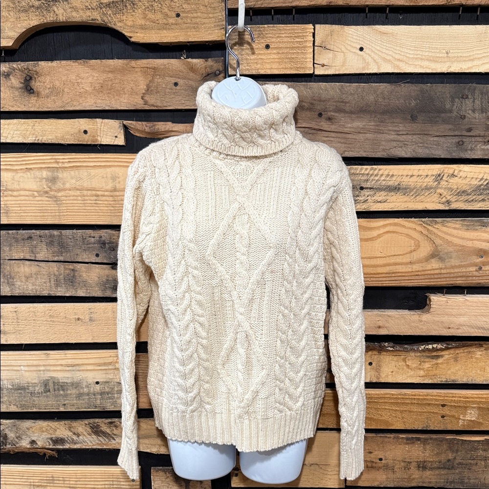 Inis Crafts Womens Turtleneck Fisherman Sweater Ivory Cable‎ Knit Wool Ireland S